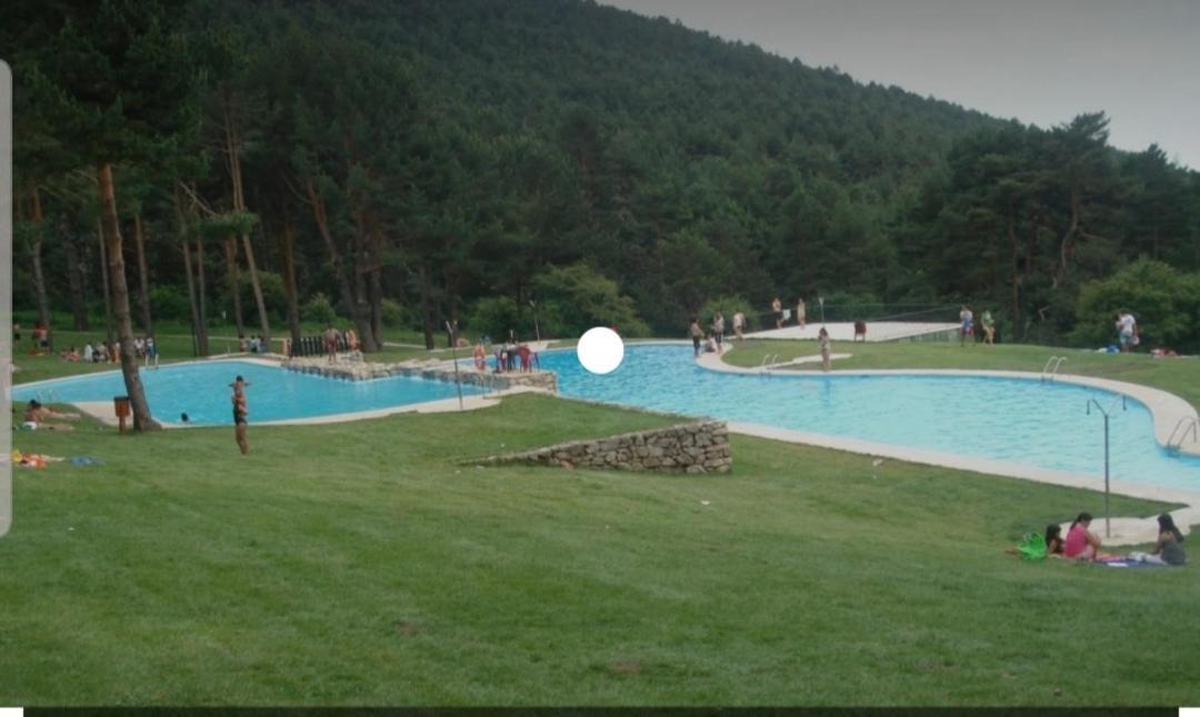 Casa Cercedilla Montana Esqui Villa Exterior photo
